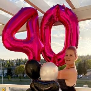 Meet your Posher, Angela